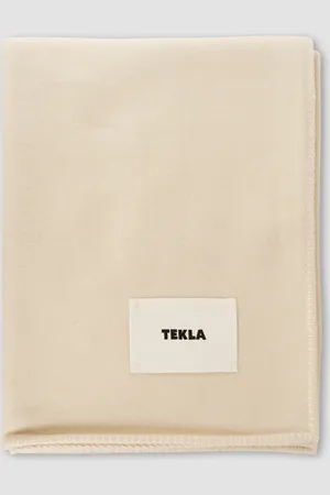 Tekla Coperta in lana