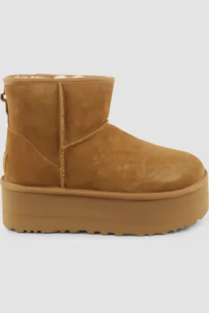 UGG Classic mini platform