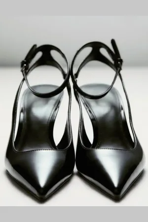 MANGO Scarpe con tacco effetto vernice