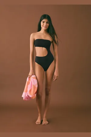 MANGO Costume asimmetrico spacco