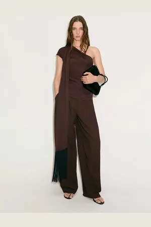 MANGO Pantaloni dettaglio pinces