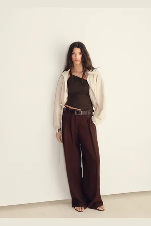 MANGO Top asimmetrico dettaglio nodo