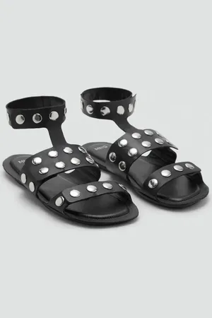 MANGO Sandali pelle borchie