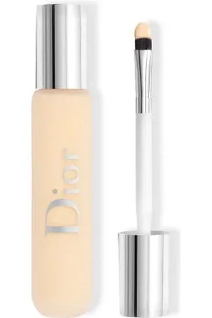 Dior BACKSTAGE Face & Body Flash Perfector Concealer