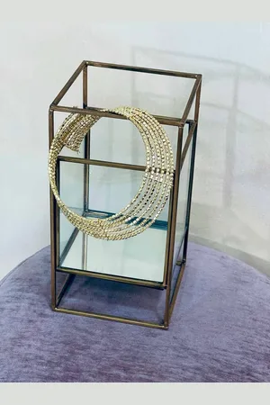 Mariquita Trasquilá Choker nefertiti