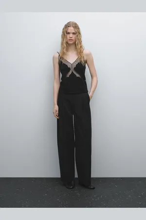 Massimo Dutti Top Con Spalline E Dettaglio Sullo Scollo In Pizzo
