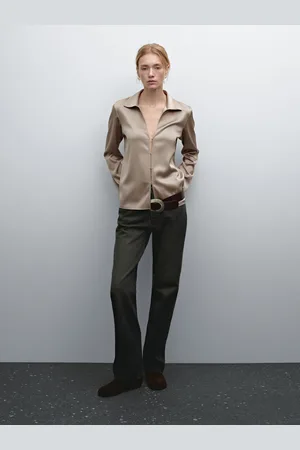 Massimo Dutti Camicia Morbida Satinata Con Dettaglio Di Bottoni