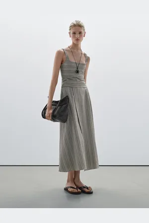 Massimo Dutti Vestito Midi Scampanato A Righe