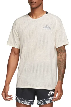 Nike T-SHIRT DRI-FIT TRAIL SOLAR CHASE