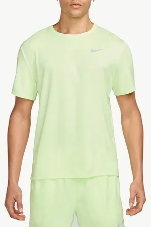 Nike T-SHIRT DRI-FIT UV MILER