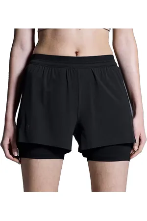 On Running SHORT PERFORMANCE 2-IN-1 3