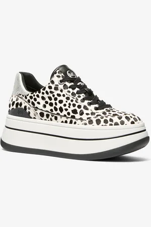 Michael Kors MK Sneaker Hayes in pelle effetto cavallino maculata con plateau