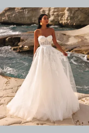 milanoo.com Abiti da sposa lunghi fino a terra senza maniche in pizzo senza spalline