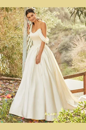 milanoo.com Abiti da sposa vintage con strascico gioiello collo senza maniche abiti da sposa in tessuto di raso