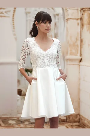 milanoo.com Abiti da sposa corti Abiti da sposa corti con scollo a V e mezze maniche Abiti da sposa corti in pizzo con vita naturale