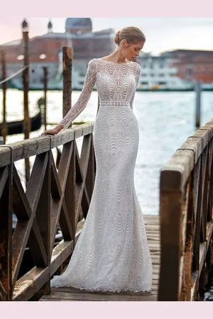 milanoo.com Abito da sposa boho in pizzo con sirena e strascico vita naturale schiena scoperta maniche lunghe scollo gioiello