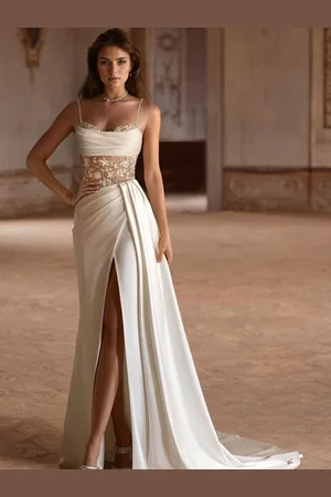 milanoo.com Abito da sposa vintage disegnato scollatura senza maniche vita impero pizzo con strascico abiti da sposa in pizzo