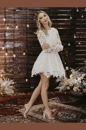 milanoo.com Abito da sposa corto con scollo tondo di pizzo maniche lunghe Abiti da sposa