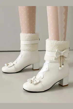 milanoo.com Stivali Lolita in stile ROCOCO in pelle PU con fiocchi in pizzo e perle punta rotonda calzature Lolita bianche ed ecru