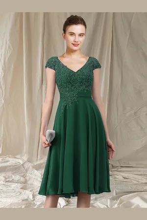milanoo.com Abito da sposa per la madre con scollo a V e maniche corte linea a trapezio abiti da cerimonia nuziale in pizzo