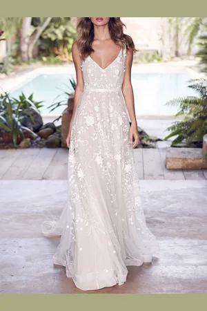milanoo.com Abiti da Sposa Boho Chic di pizzo svasata con scollo a V smanicato Abiti da sposa