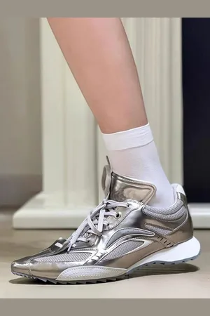 milanoo.com Scarpe da ginnastica da donna in con punta affilata e lacci scarpe casual