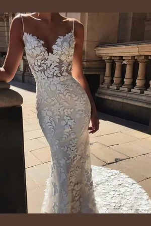 milanoo.com Abiti da sposa con strascico senza maniche applique abito da sirena da sposa con collo a cuore da 60 cm