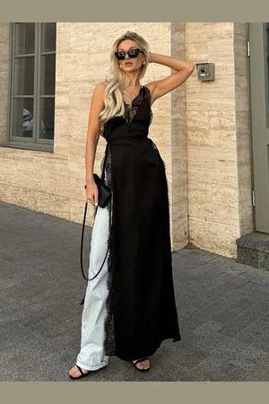 milanoo.com Abito lungo sottoveste con scollo a V e spacco laterale in pizzo per donna 2025
