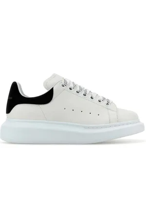 Alexander McQueen Sneakers Oversize In Pelle Bianca E Talloncino Nero