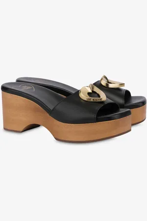 Moschino Clogs in calfskin with heart