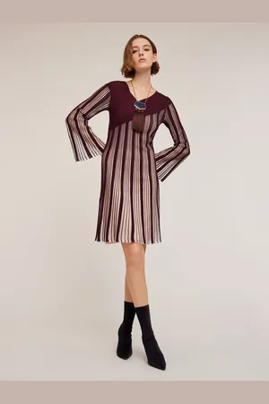 Motivi Vestito a righe in maglia lurex effetto plissé Donna