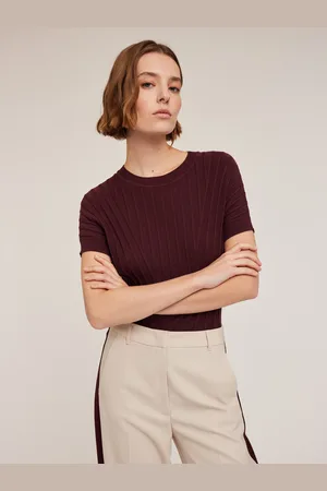 Motivi Maglia a coste tridimensionali maniche corte Donna