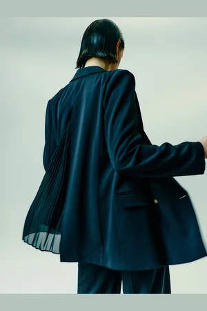 Motivi Blazer doppiopetto con plissé posteriore Donna