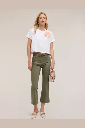 Motivi T-shirt boxy con spilla a fiore Donna
