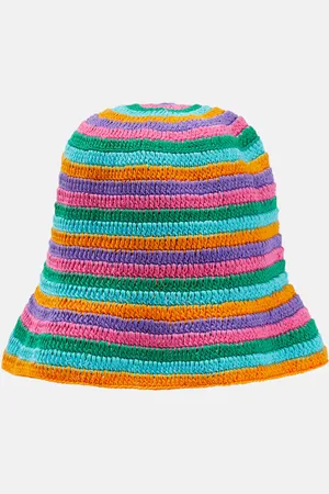 ANNA KOSTUROVA Cappello da pescatore in crochet a righe