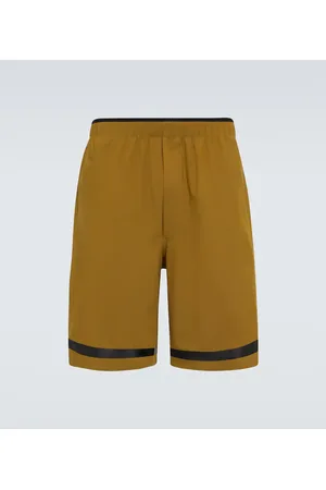 GR10K Shorts sportivi in jersey