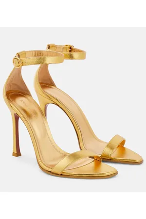 Amina Muaddi Sandali Kim in pelle metallizzata