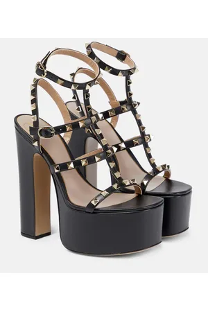 VALENTINO GARAVANI Sandali Rockstud in pelle con plateau