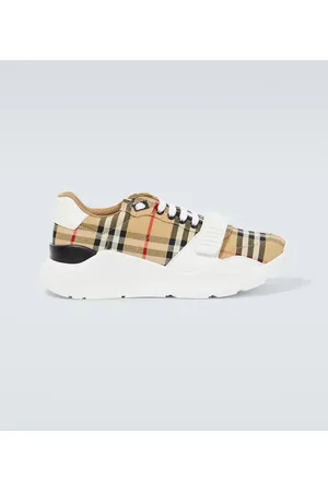 Burberry Sneakers in canvas Check