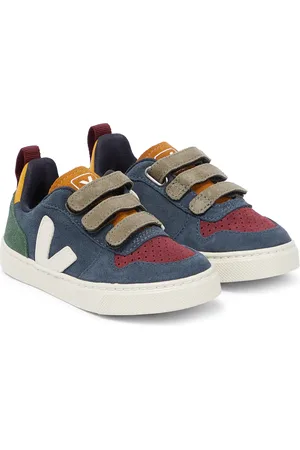 Veja Sneakers V-10 in suede
