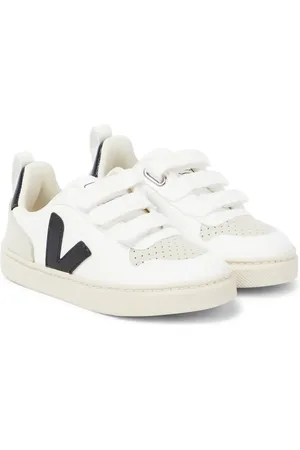 Veja Sneakers V-10 in similpelle