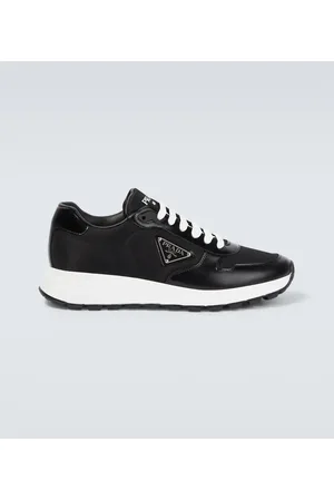Prada Sneakers in Re-Nylon e pelle