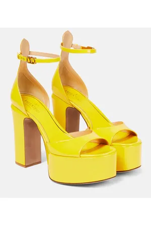 Sandali con plateau zeppa nel colore giallo per donna FASHIOLA