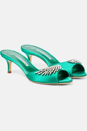 Manolo Blahnik Sandali Lumada 50 in raso con cristalli