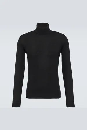 Loro Piana Dolcevita in cashmere