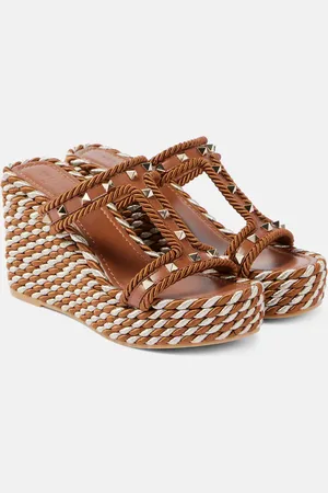 VALENTINO GARAVANI Sandali Rockstud in pelle con zeppa