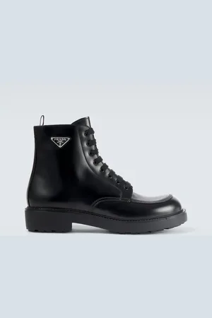 Prada Anfibi in pelle con logo