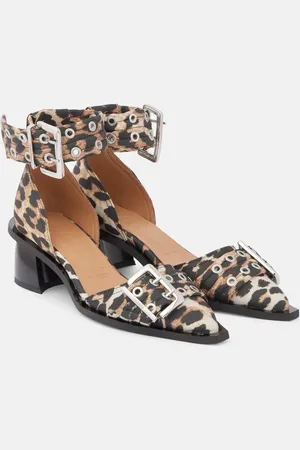 Ganni Pumps in raso con stampa leopardata