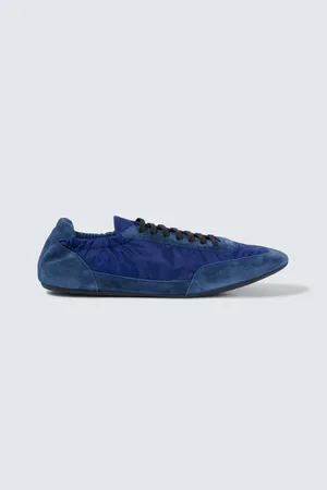 Prada Sneakers Collapse in Re-Nylon con suede