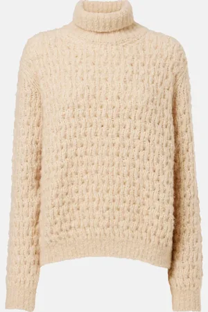 Loro Piana Dolcevita Cocooning in cashmere